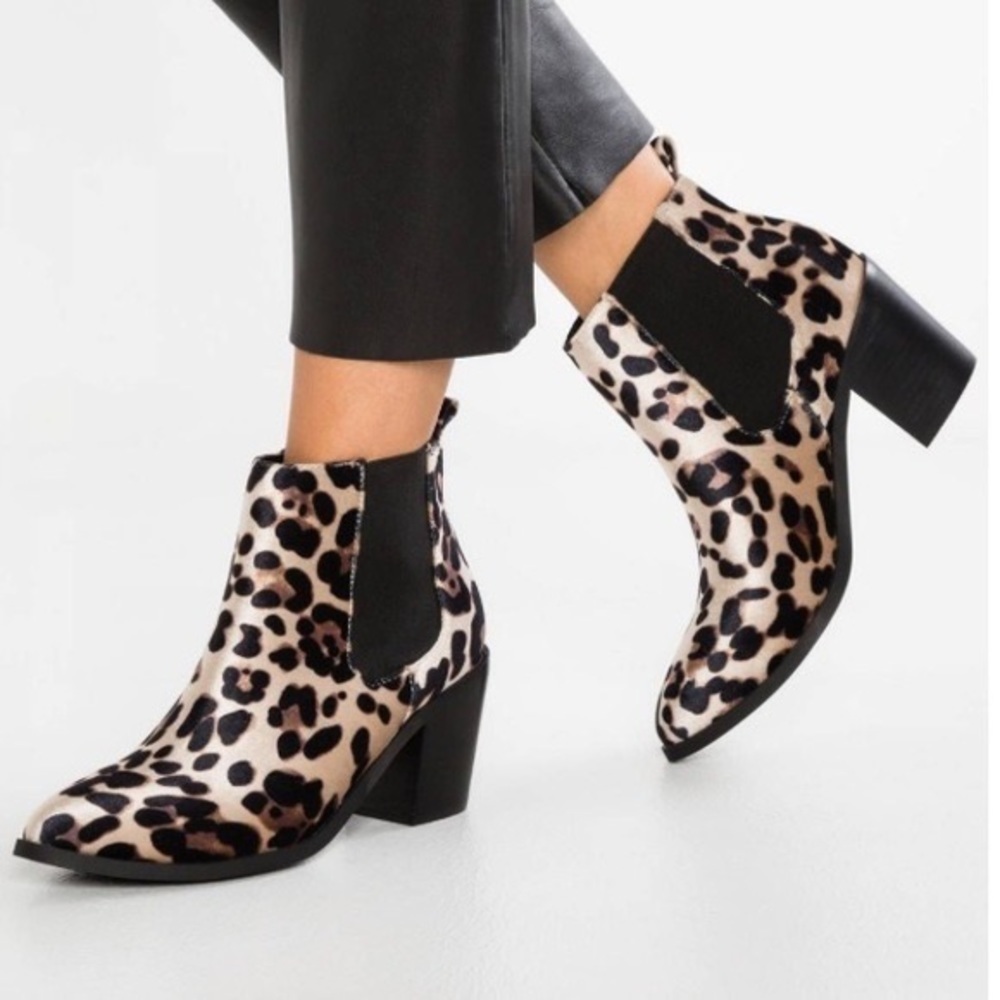 NEW - Madden Girl Barbiee Leopard Ankle Booties - Size 6.5